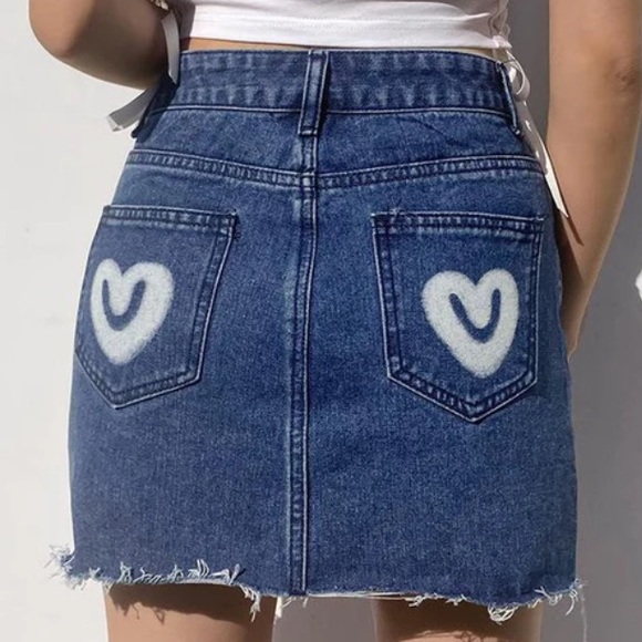 🩵New Empty Soda Chic Fun Denim Heart Mini Skirt🩵 - Picture 3 of 10